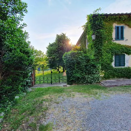 Podere Il Cardellino Lari