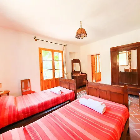 Holiday home Podere Il Cardellino