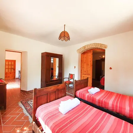 Holiday home Podere Il Cardellino